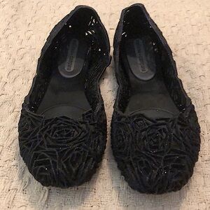 Melissa + Campana jelly flats. Iridescent black with floral design.